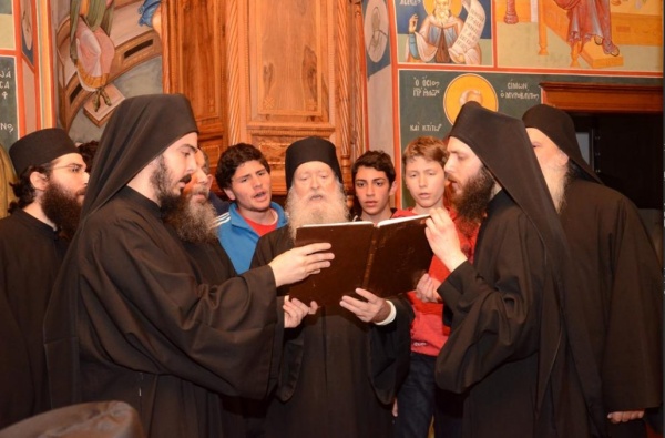 Ο Ψαλτικός Χορός ΜΣΘ στην Ιερά Μονή Σίμωνος Πέτρας