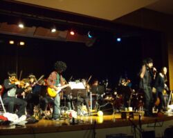 Μ.Σ. Αλίμου-Κατσαρίδα-συναυλία στο ΜΣΘ Μ.Σ. Αλίμου-Κατσαρίδα-συναυλία στο ΜΣΘ