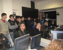radio 102 FM