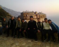 Ο Ψαλτικός Χορός ΜΣΘ στην Ιερά Μονή Σίμωνος Πέτρας Ο Ψαλτικός Χορός ΜΣΘ στην Ιερά Μονή Σίμωνος Πέτρας