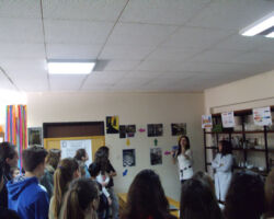 Το σύνολο "Μουσικές του Κόσμου" στο Αγρόκτημα Γεωπονικού Τμήματος Α.Π.Θ. Το σύνολο "Μουσικές του Κόσμου" στο Αγρόκτημα Γεωπονικού Τμήματος Α.Π.Θ.