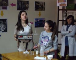 Το σύνολο "Μουσικές του Κόσμου" στο Αγρόκτημα Γεωπονικού Τμήματος Α.Π.Θ. Το σύνολο "Μουσικές του Κόσμου" στο Αγρόκτημα Γεωπονικού Τμήματος Α.Π.Θ.