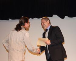 Απονομή βραβείων διαγωνισμού "Φτιάξε και εσύ το δικό σου ραδιοφωνικό σπότ" Απονομή βραβείων διαγωνισμού "Φτιάξε και εσύ το δικό σου ραδιοφωνικό σπότ""