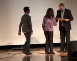 Απονομή βραβείων διαγωνισμού "Φτιάξε και εσύ το δικό σου ραδιοφωνικό σπότ" Απονομή βραβείων διαγωνισμού "Φτιάξε και εσύ το δικό σου ραδιοφωνικό σπότ"